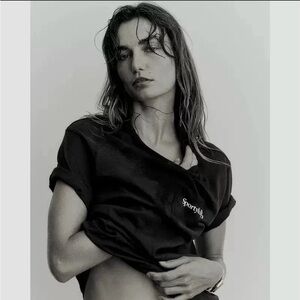 Sporty & Rich Health is Wealth 100% Cotton T-Shirt Tee Medium Black